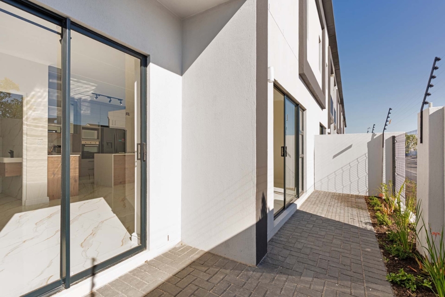 3 Bedroom Property for Sale in Sandown Western Cape